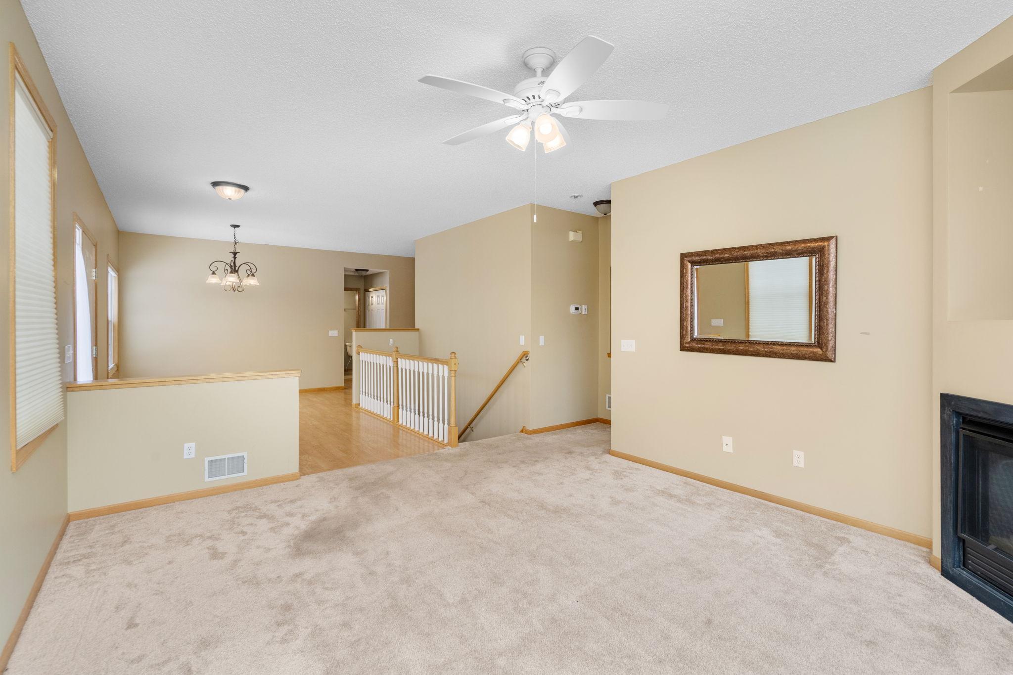 8042 Autumn Ridge Way Chanhassen, MN 55317 - Photo 7 of 28