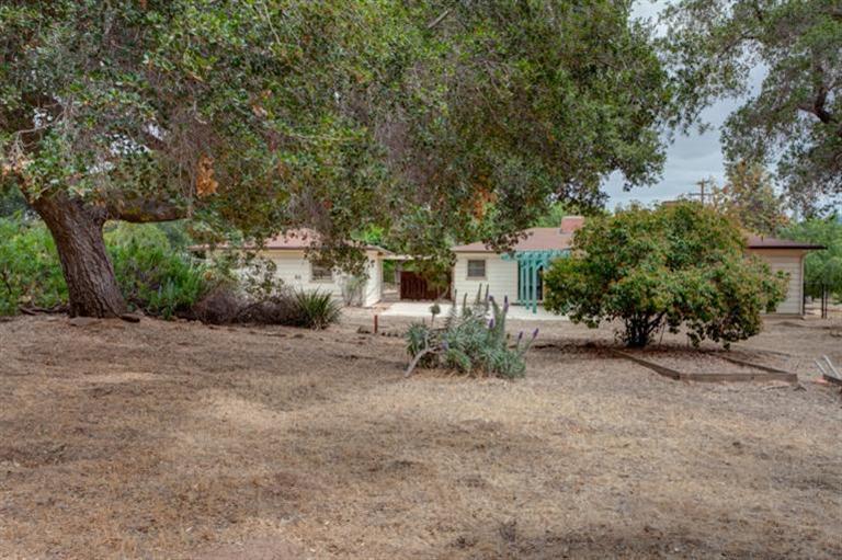 403 Del Norte Road Ojai, CA 93023 - Photo 17 of 22 a view of a field with plants and trees