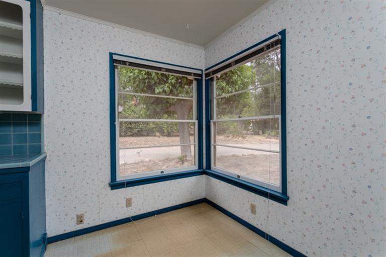 403 Del Norte Road Ojai, CA 93023 - Photo 5 of 22 a view of a room with window