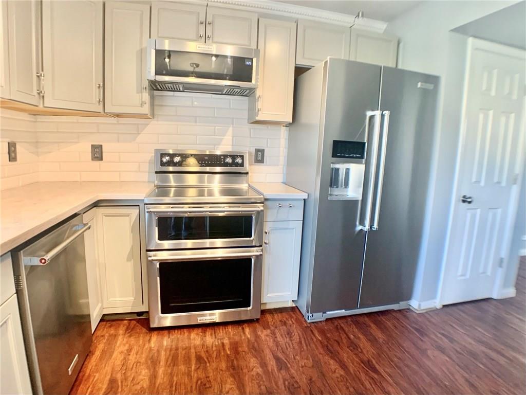 2628 Rothe Lane Indianapolis, IN 46229 - Photo 6 of 31 Gallery Image 6