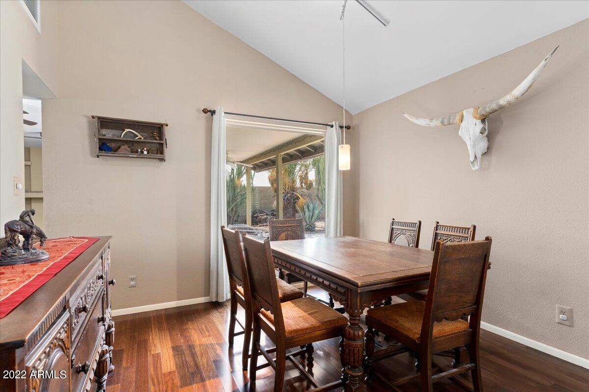 4209 East Redfield Road Phoenix, AZ 85032 - Photo 11 of 23 10-DSC01093