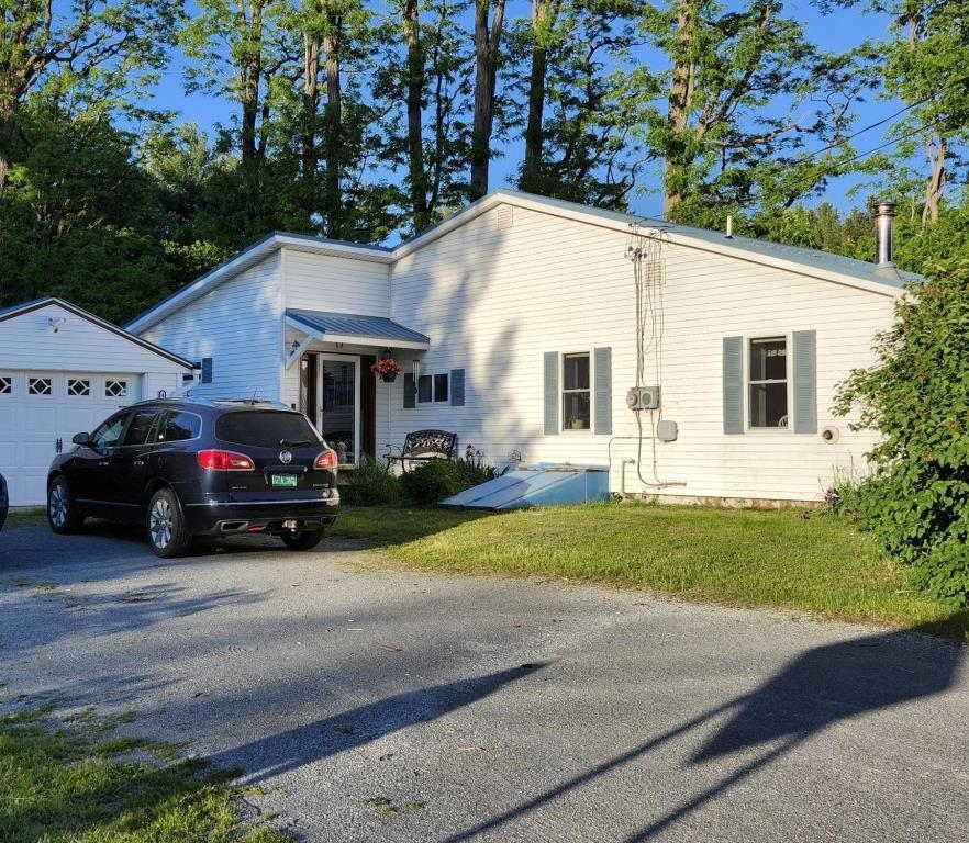 4324 Highbridge Road Fairfax, VT 05454 - Photo 2 of 24 Gallery Image 2