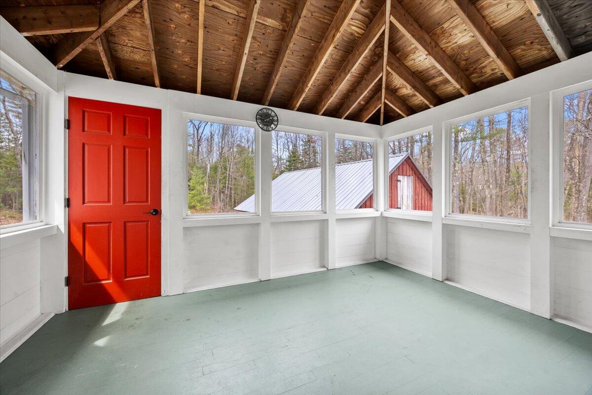 80 Skillin Road Cumberland, ME 04021 - Photo 7 of 37 Screened Porch