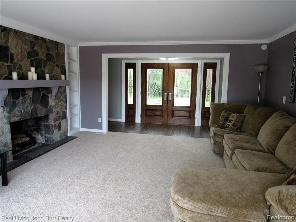4849 Herd Road Metamora, MI 48455 - Photo 12 of 42 family room