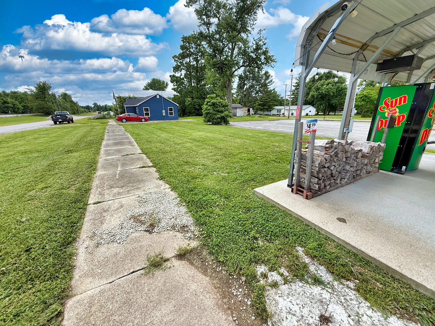 300 Front Street Xenia, IL 62899 - Photo 9 of 21 a view of a backyard with swimming pool