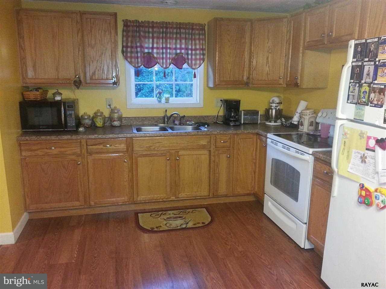 8601 Orchard Road Spring Grove, PA 17362 - Photo 8 of 28