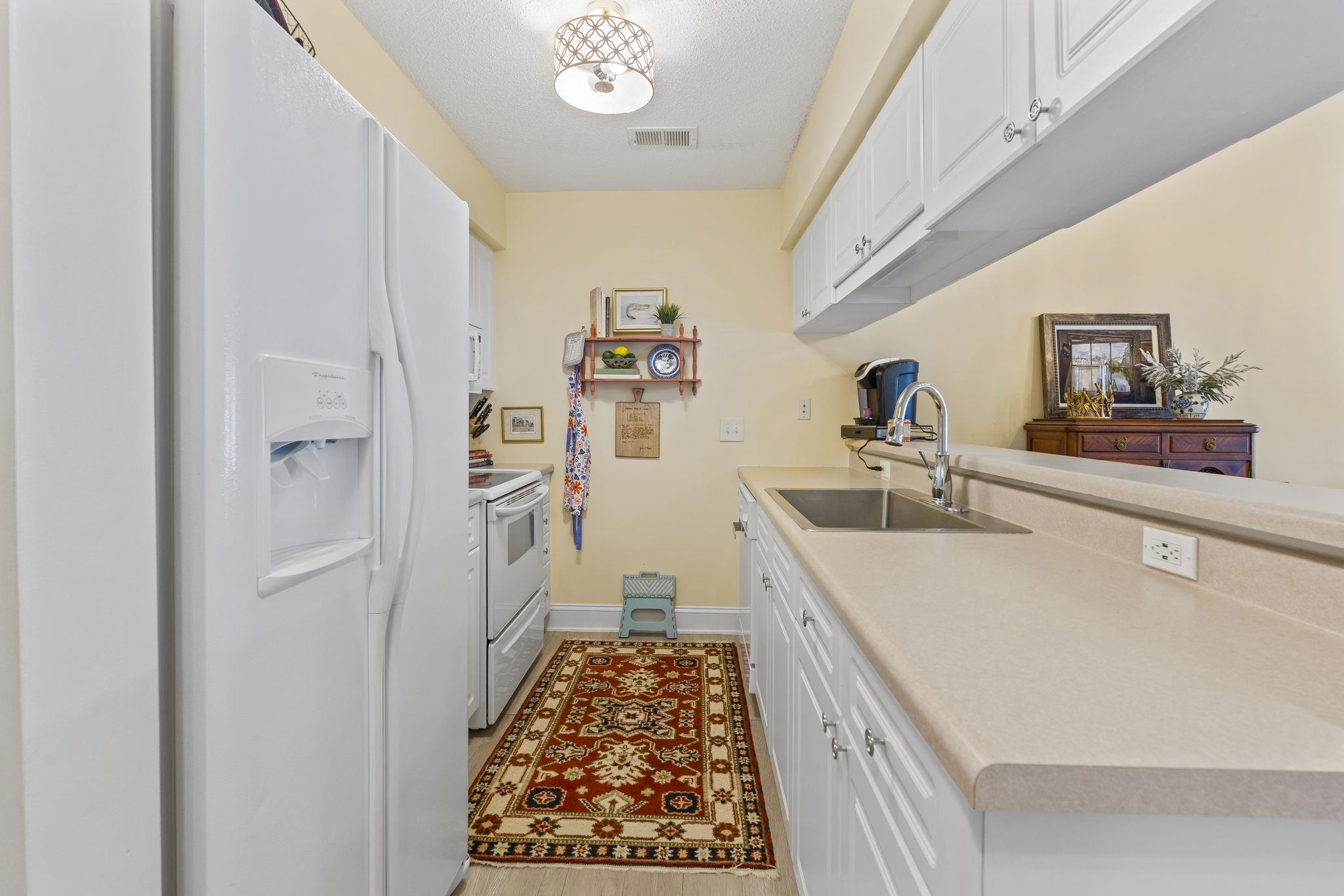 627 Woodmoor Drive, Unit 302 Murrells Inlet, SC 29576 - Photo 12 of 41