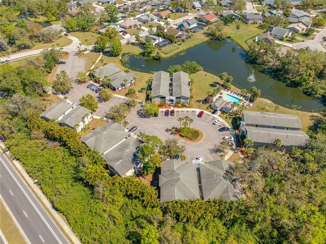 $1,650 | 8122 45th Court East, Unit 3, Sarasota, FL 34243