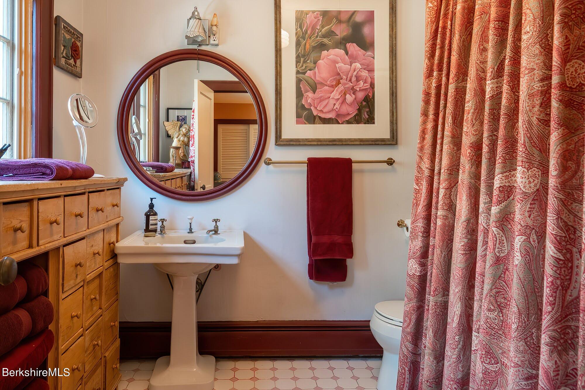 17 Cronk Road Monterey, MA 01245 - Photo 28 of 56 GUEST BATHROOM