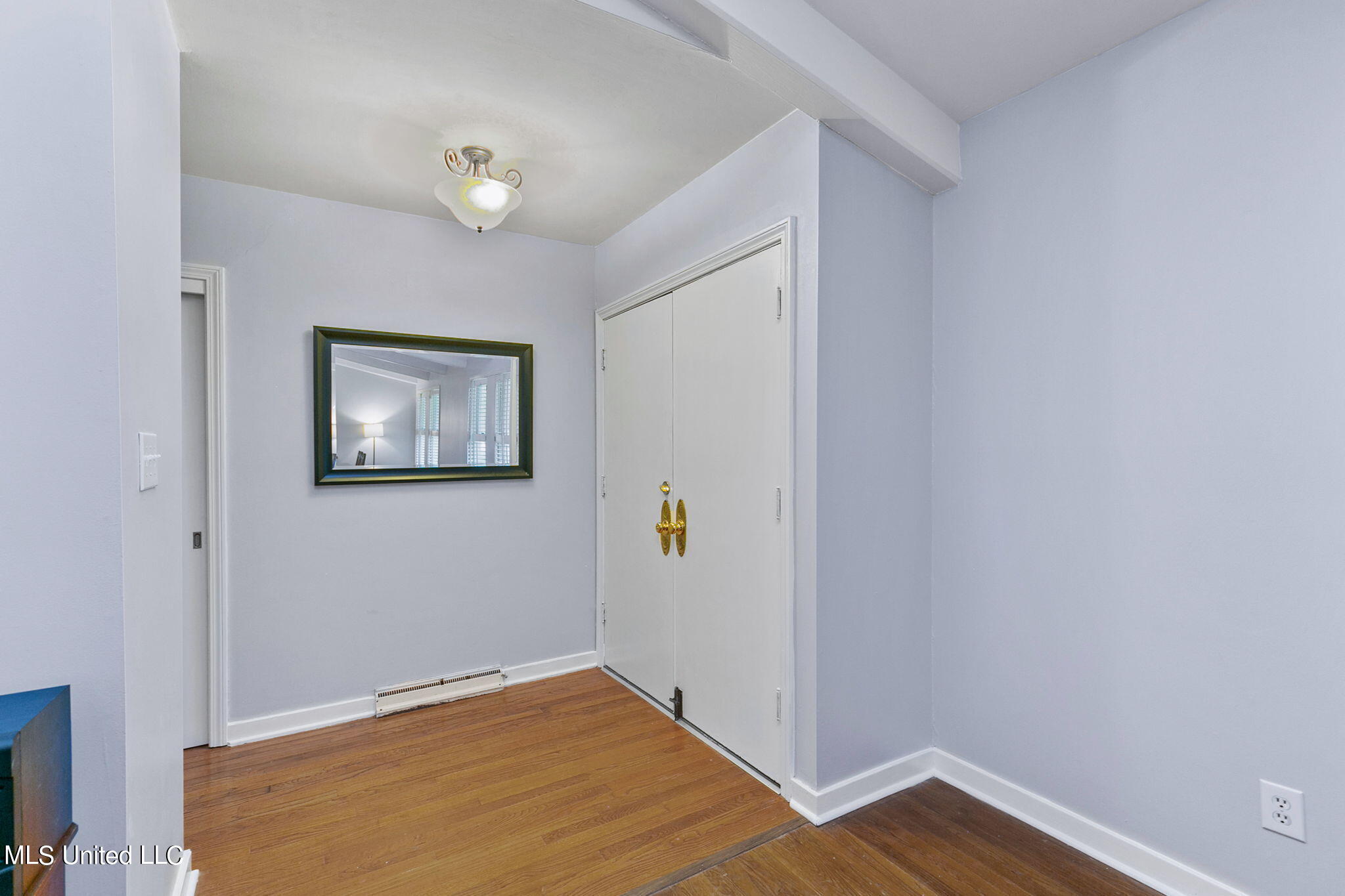 3986 Roxbury Road Jackson, MS 39211 - Photo 4 of 37 9-web-or-mls-3986 Roxbury-9