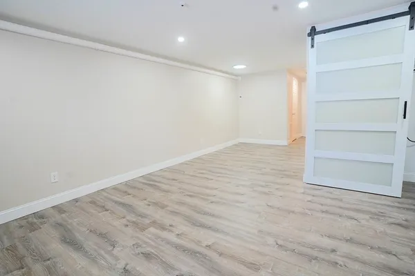 $2,100 | 55 Presidential Drive, Unit 2, Quincy, MA 02169