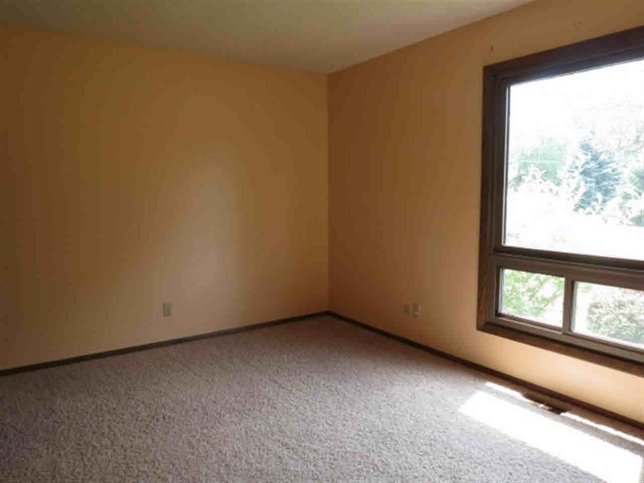 5309 North Moore Road Muncie, IN 47304 - Photo 12 of 17