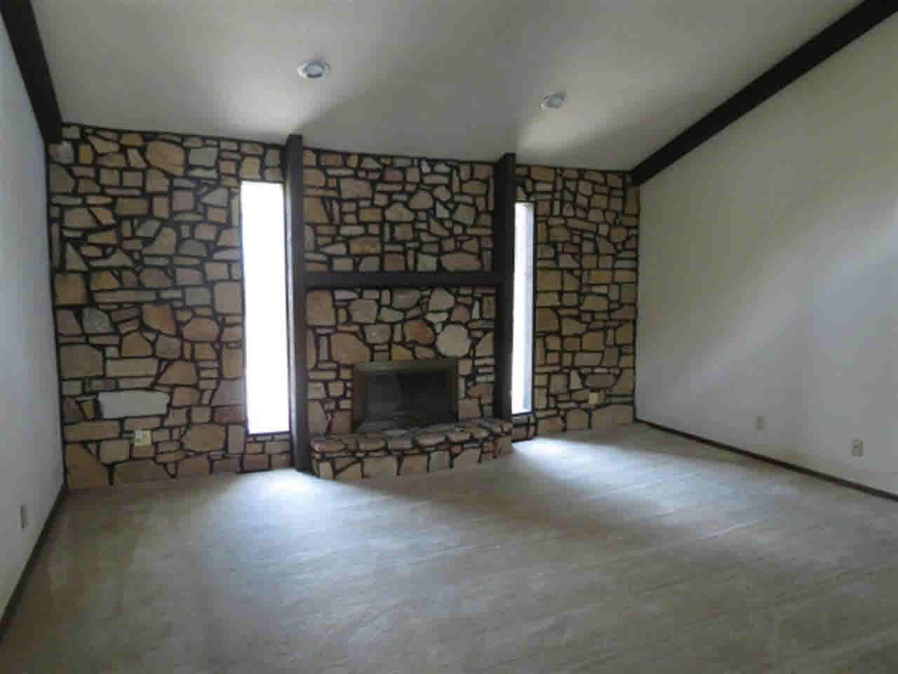 5309 North Moore Road Muncie, IN 47304 - Photo 3 of 17