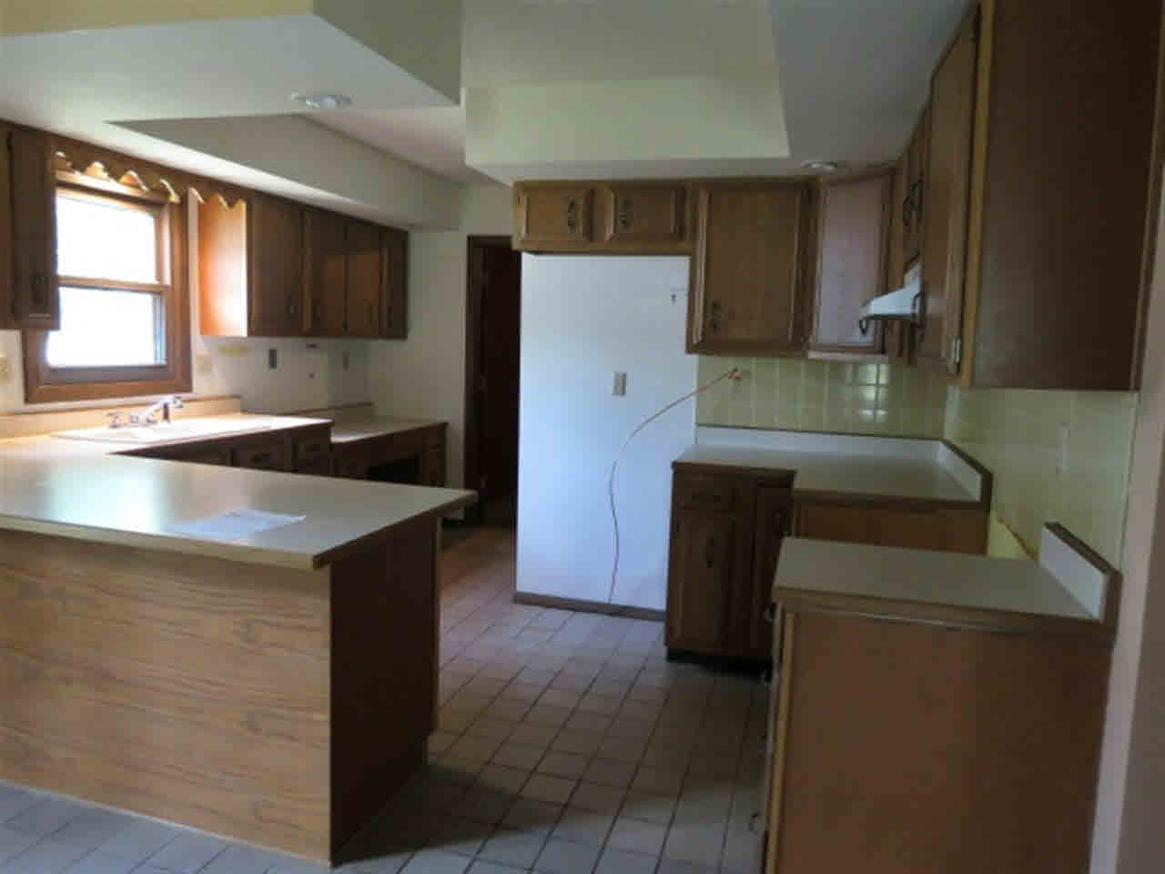5309 North Moore Road Muncie, IN 47304 - Photo 5 of 17