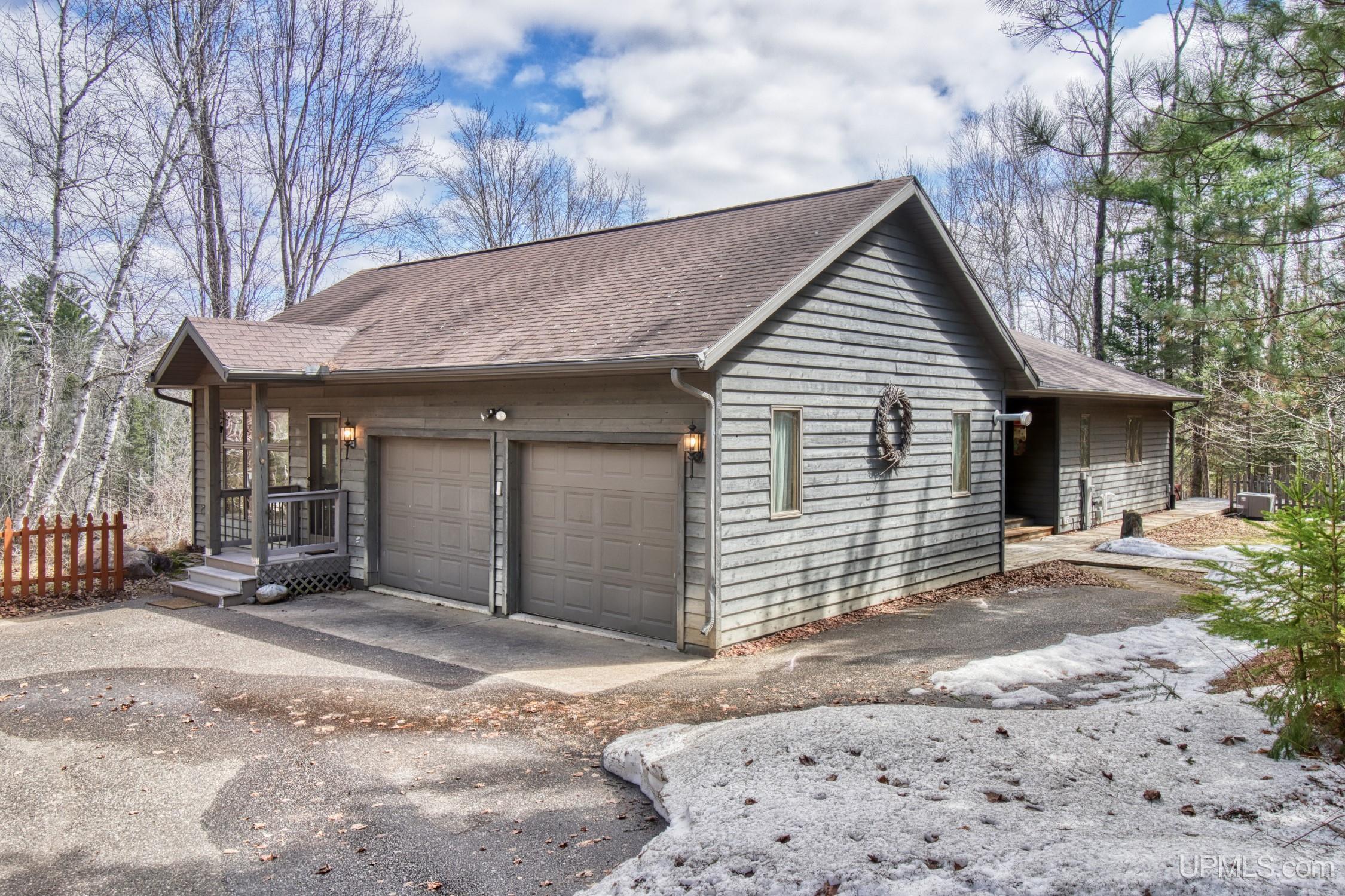 1616 Town Rd K Florence, WI 54121 - Photo 5 of 63 Gallery Image 5