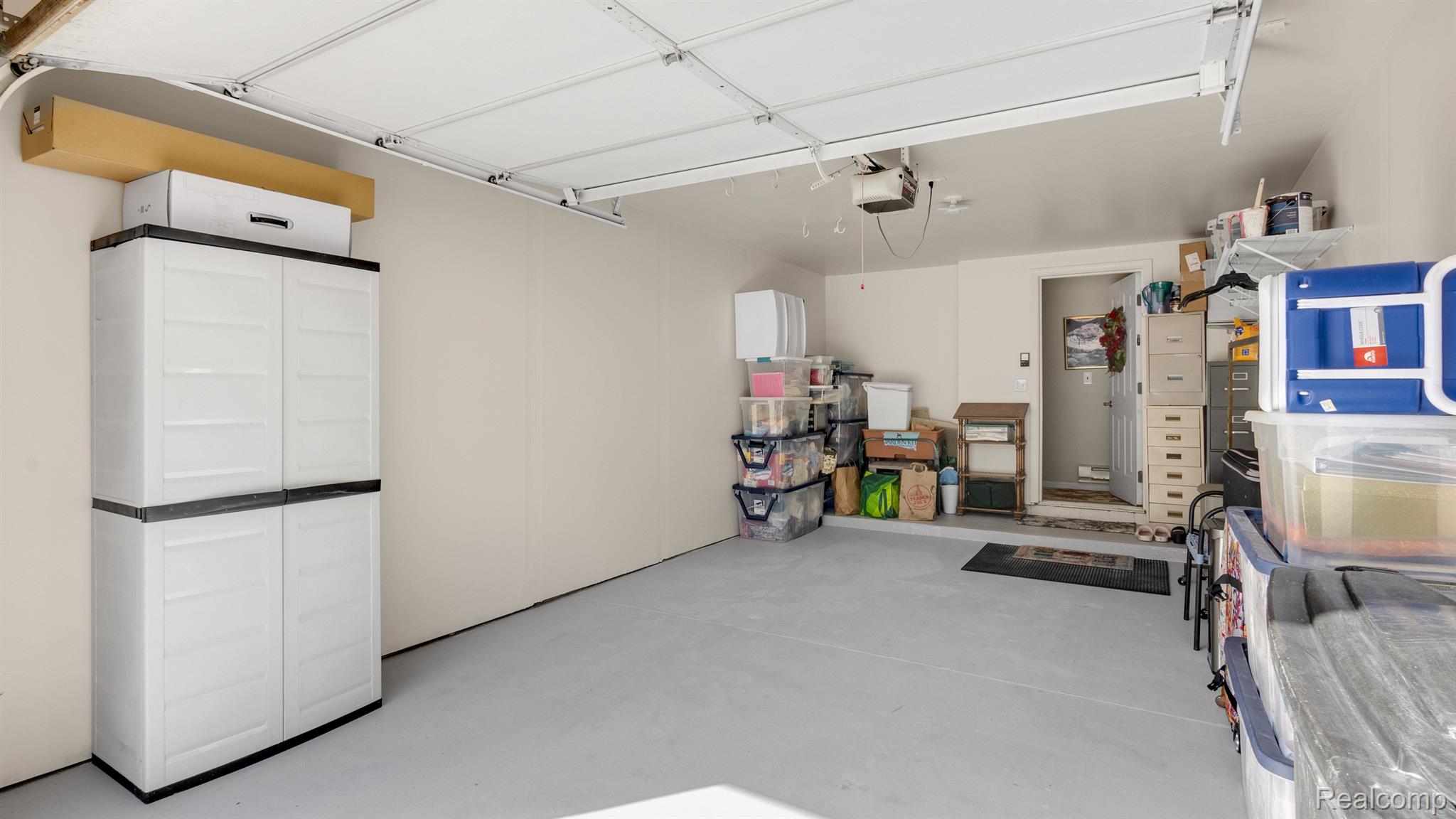 3378 Tremonte Circle Rochester, MI 48306 - Photo 7 of 36 Gallery Image 7