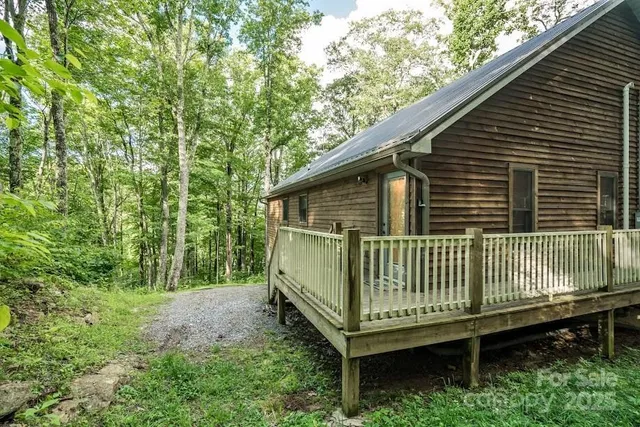 $419,000 | 70 Double Back Lane, Mars Hill, NC 28754