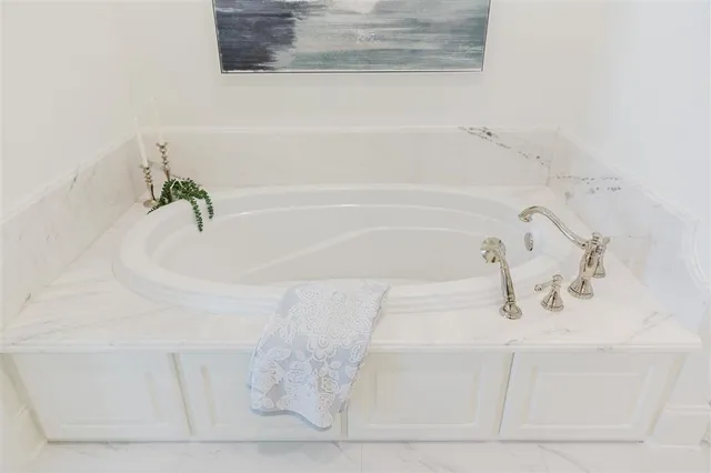 $699,500 | 5838 Fire Willow Drive, Lake Charles, LA 70605