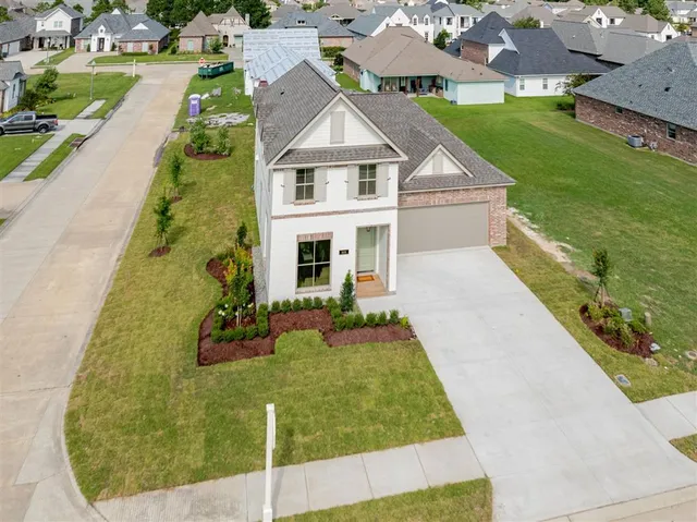 $699,500 | 5838 Fire Willow Drive, Lake Charles, LA 70605