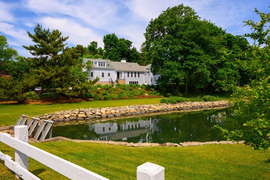 20 Nichols Road Cohasset, MA 02025 - Photo 7 of 39