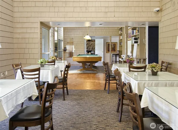 $2,600 | 6236 137th Place Northeast, Unit 229, Redmond, WA 98052