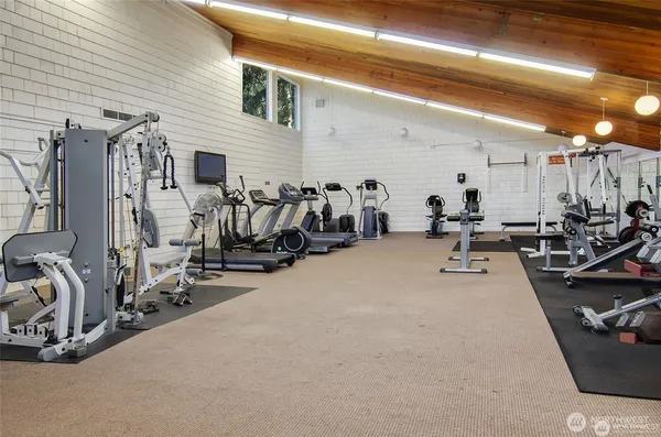 $2,600 | 6236 137th Place Northeast, Unit 229, Redmond, WA 98052