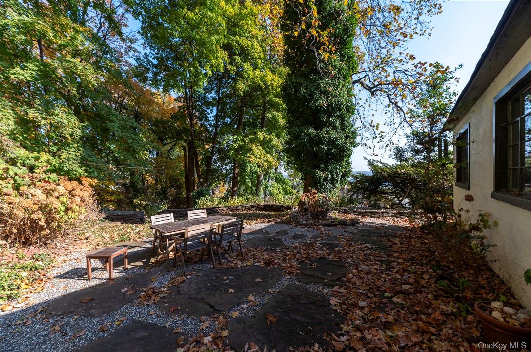 89 River Road Nyack, NY 10960 - Photo 9 of 36