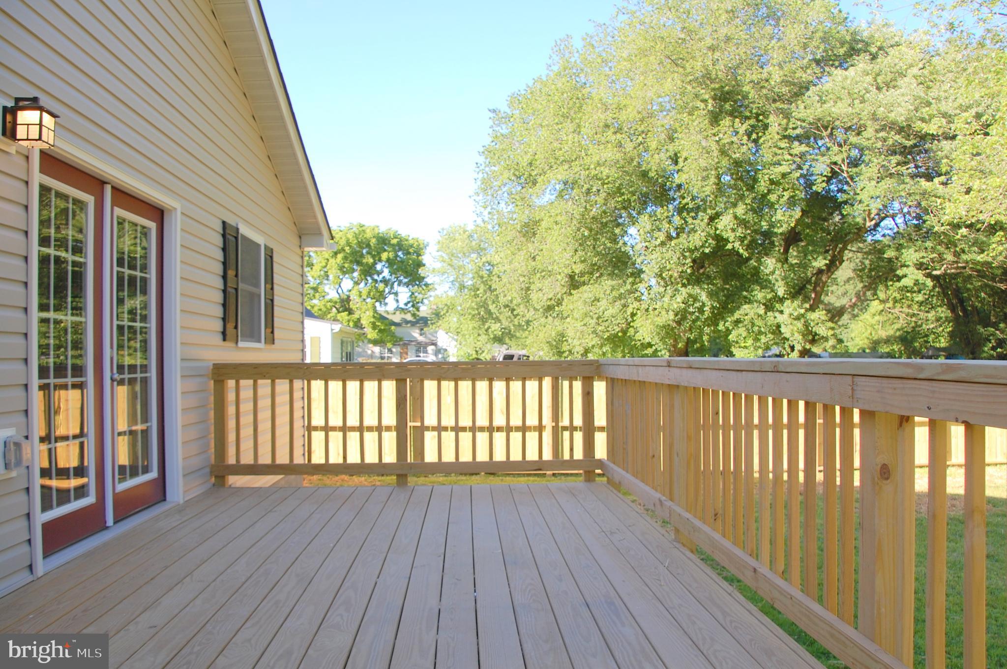 8861 Georgetown Road Chestertown, MD 21620 - Photo 21 of 23 Rear Deck