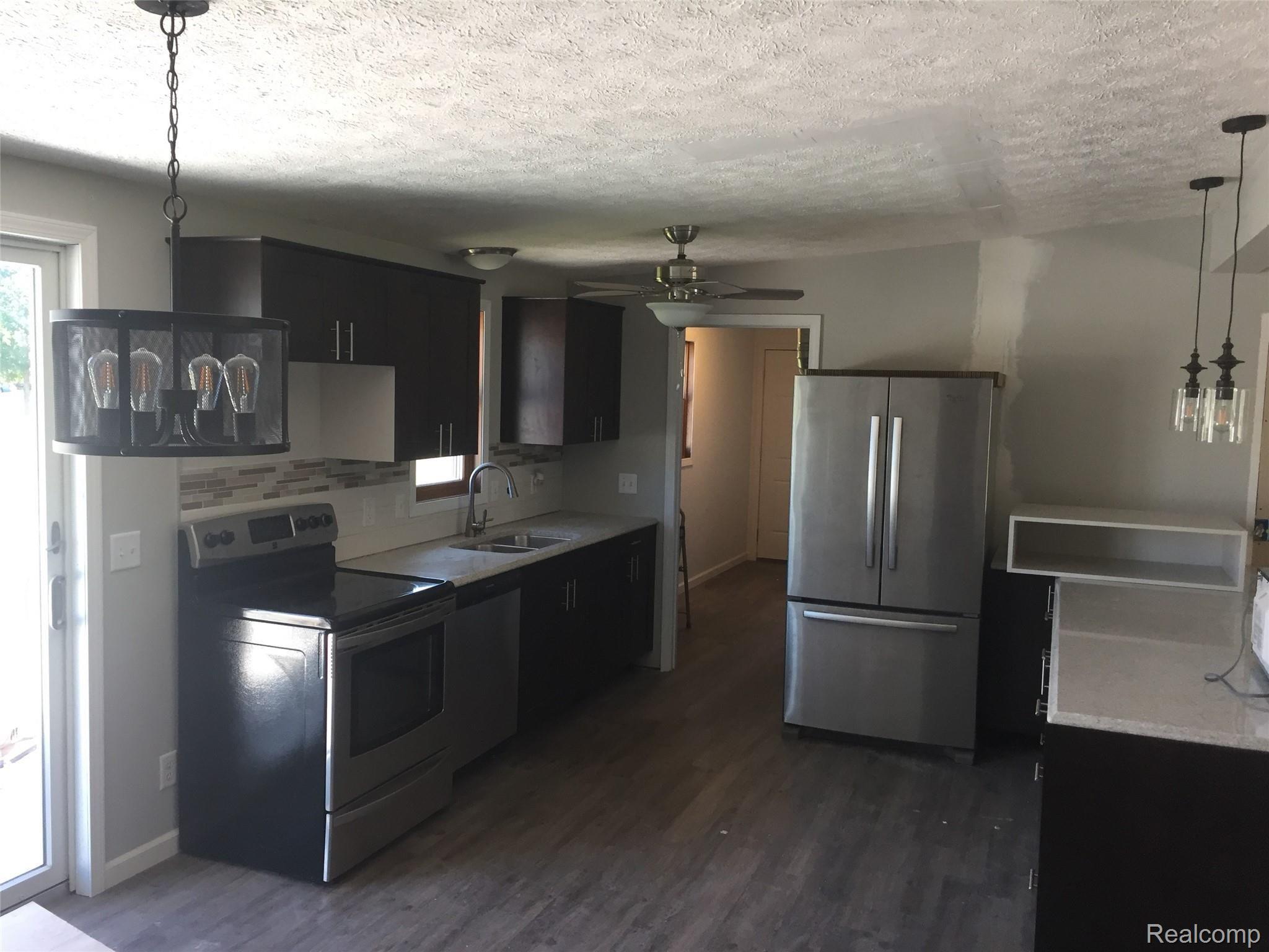 11180 Darling Road Milan, MI 48160 - Photo 4 of 25 FDD0B18E-EAE4-481A-B752-634C80EE5108.jpeg