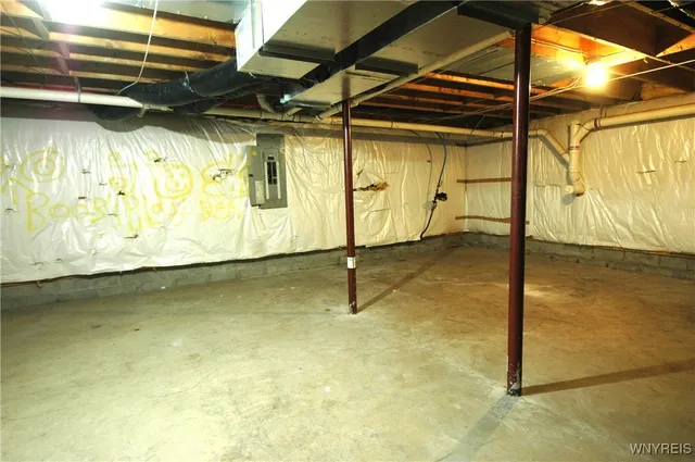 $199,900 | 70 Church Street, Le Roy, NY 14482