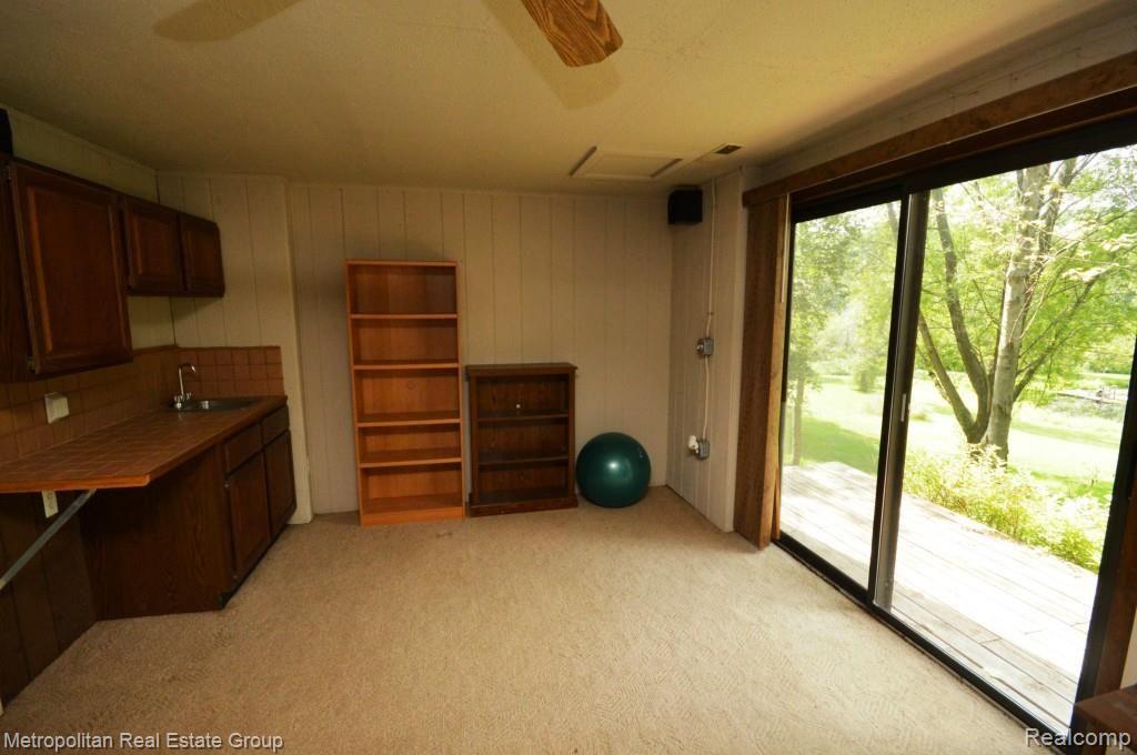13256 Hibner Road Hartland, MI 48353 - Photo 24 of 41 24.jpg