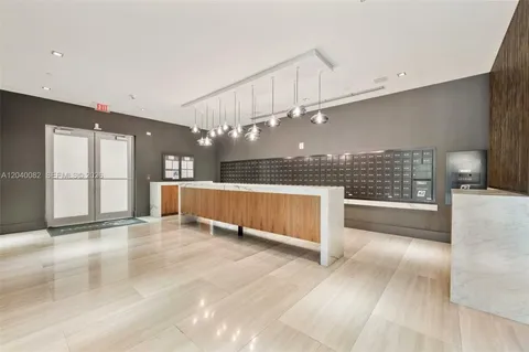 $450,000 | 3470 East Coast Avenue, Unit H1109, Miami, FL 33137