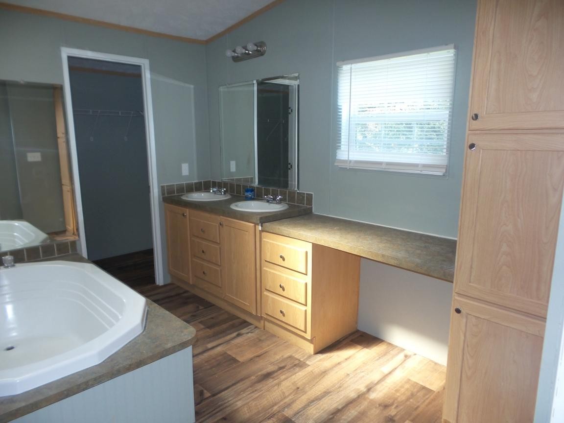 208 Cox Road Loudon, TN 37774 - Photo 13 of 19 Gallery Image 13