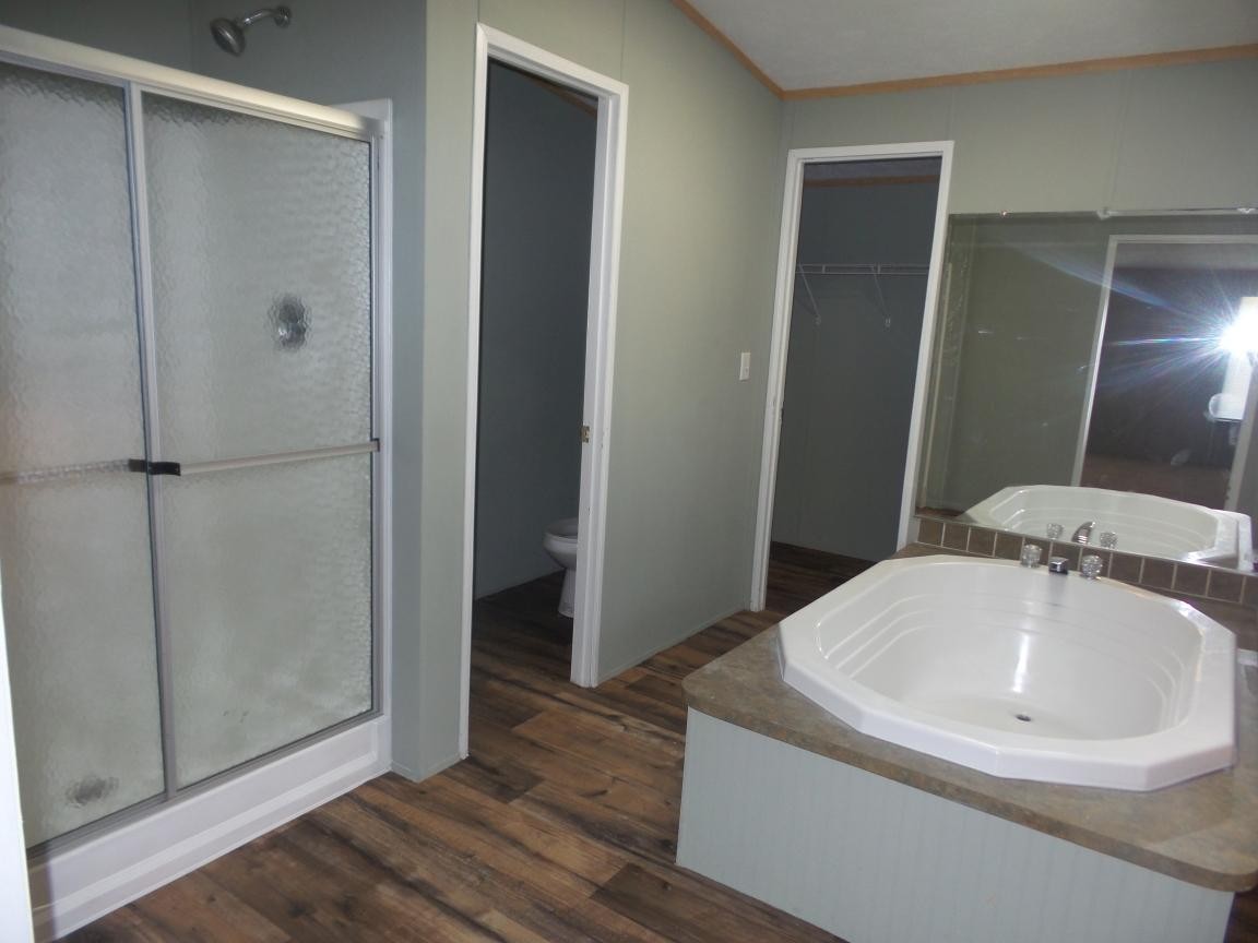 208 Cox Road Loudon, TN 37774 - Photo 14 of 19 Gallery Image 14