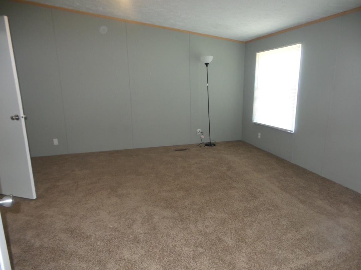 208 Cox Road Loudon, TN 37774 - Photo 7 of 19 Gallery Image 7