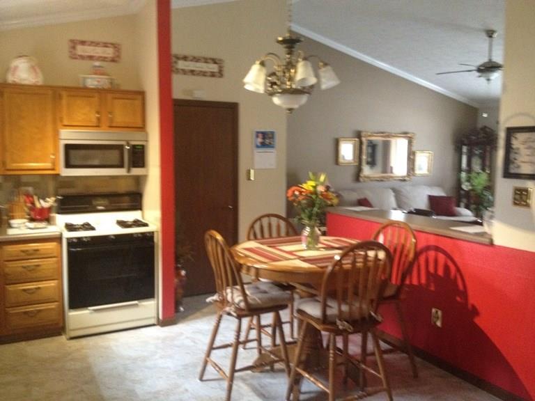 38 Park Court Pendleton, IN 46064 - Photo 2 of 13 Gallery Image 2