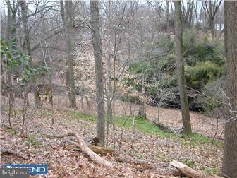 17 Ravine Road Ewing, NJ 08628 - Photo 4 of 10 Exterior Back