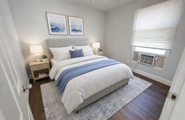 $1,550 | 3901 6th Street South, Unit 4, St. Petersburg, FL 33705