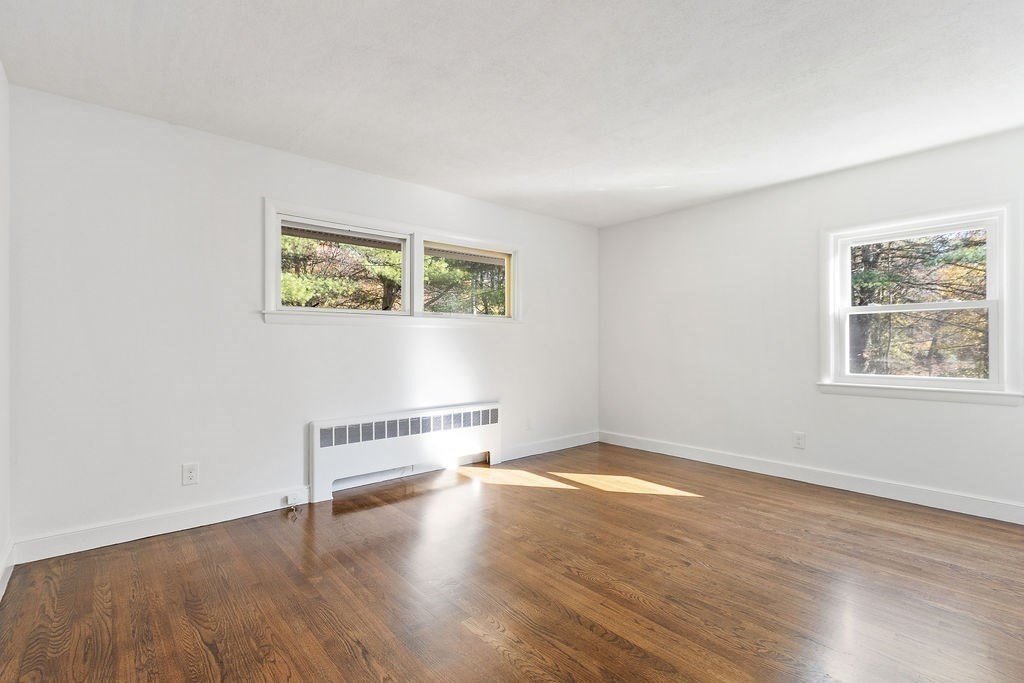 53 Red Barn Road Wayland, MA 01778 - Photo 14 of 28