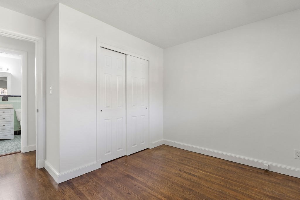 53 Red Barn Road Wayland, MA 01778 - Photo 17 of 28