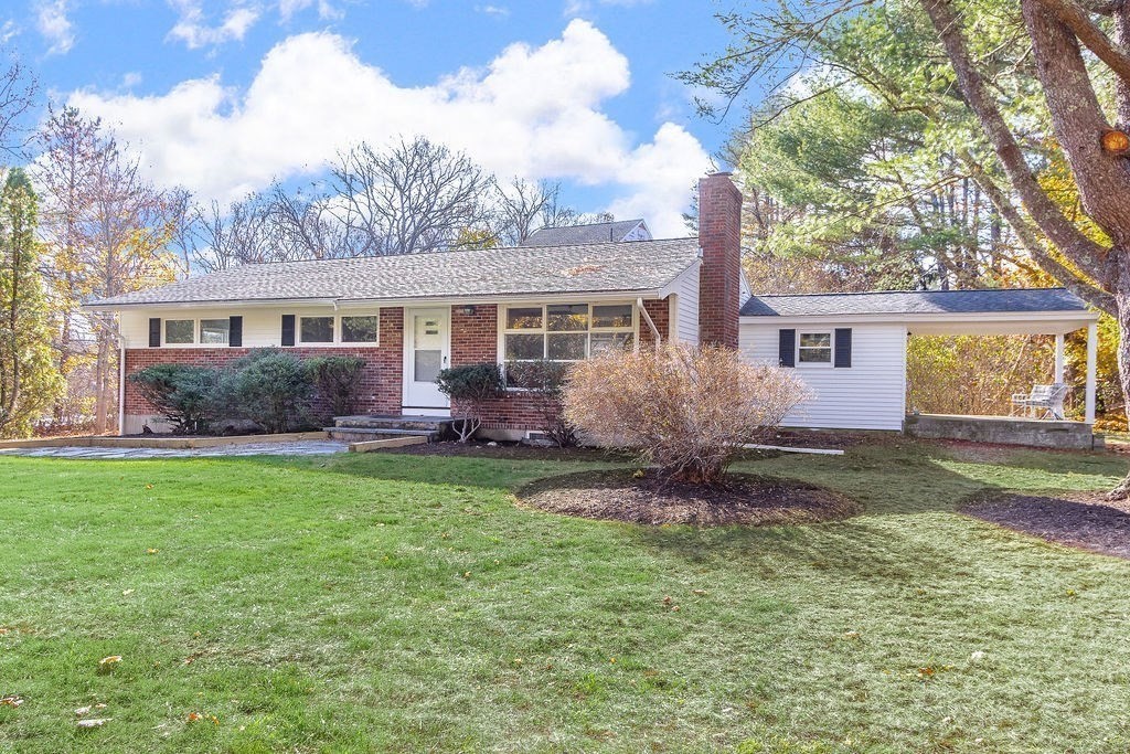 53 Red Barn Road Wayland, MA 01778 - Photo 2 of 28