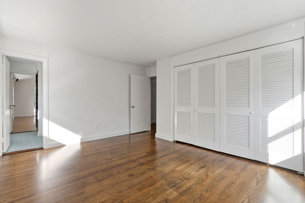 53 Red Barn Road Wayland, MA 01778 - Photo 10 of 28