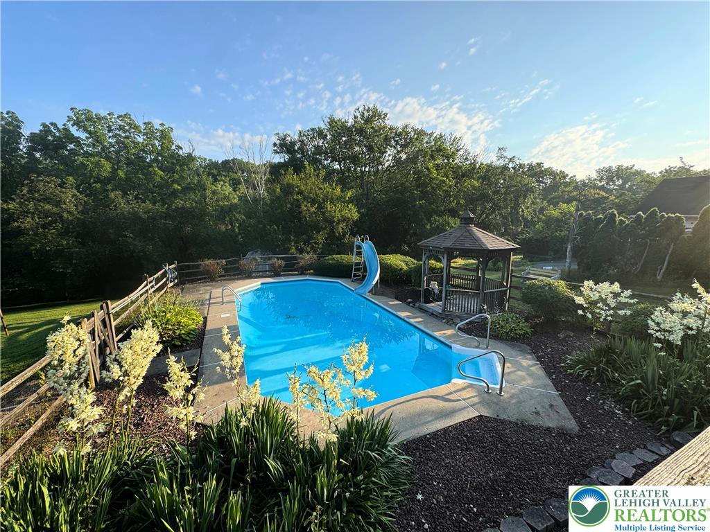 5271 Hillside Road Northampton, PA 18067 - Photo 11 of 61 Gallery Image 11