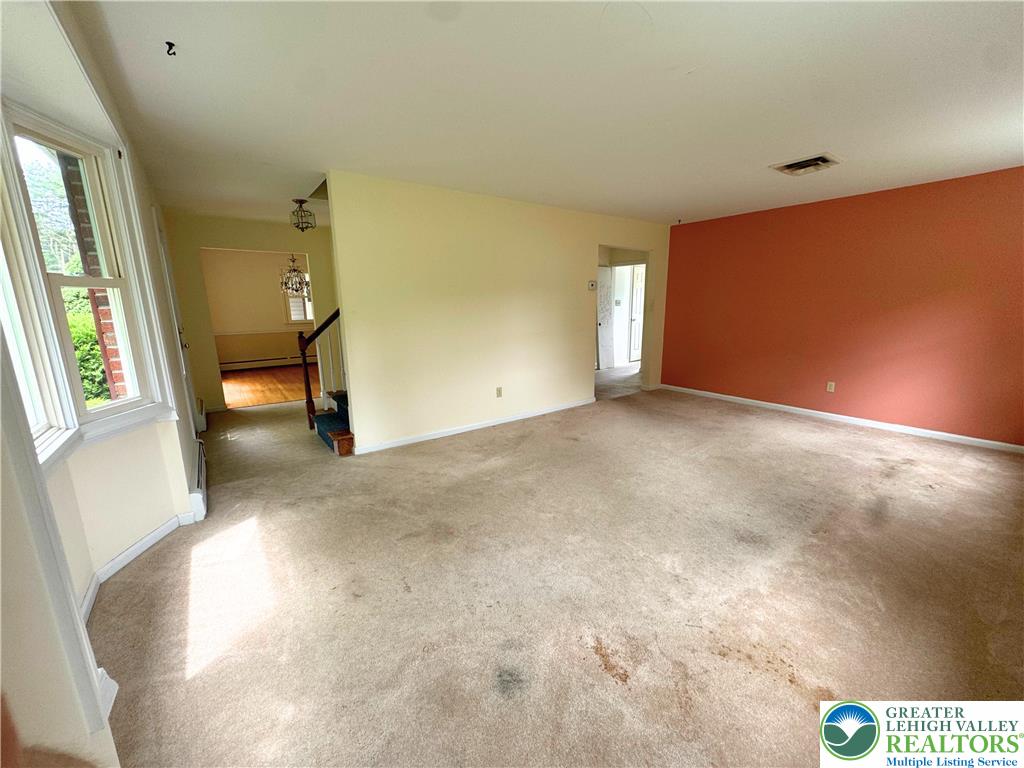 5271 Hillside Road Northampton, PA 18067 - Photo 16 of 61 Gallery Image 16