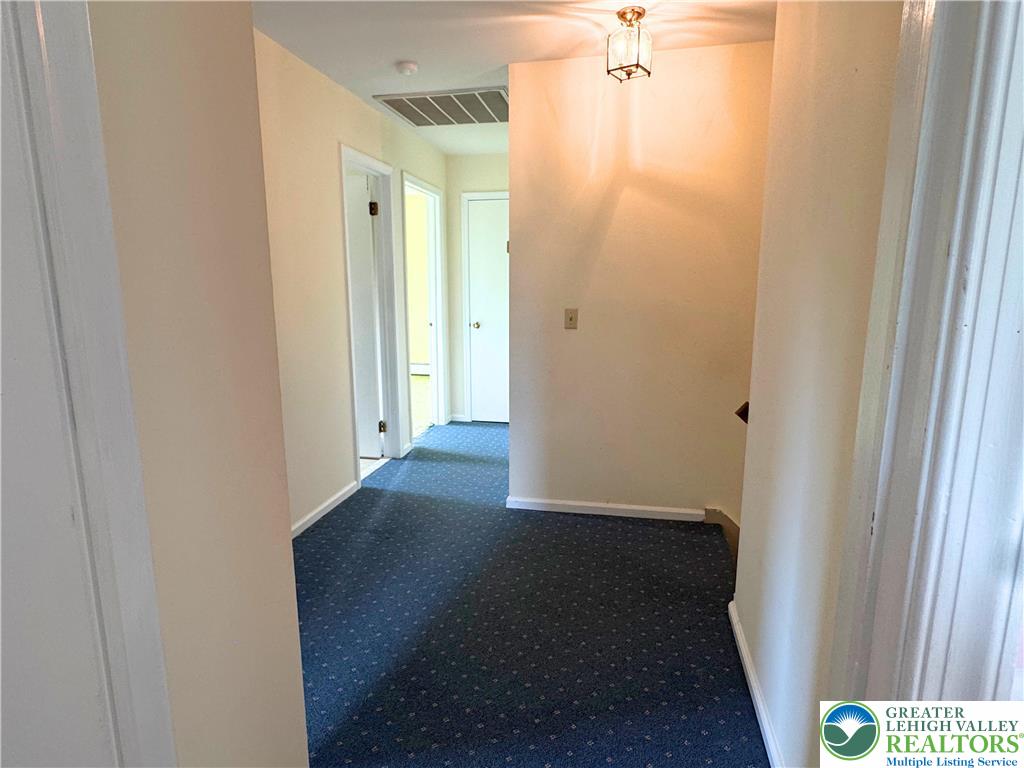 5271 Hillside Road Northampton, PA 18067 - Photo 35 of 61 Gallery Image 35