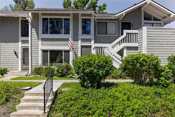 $725,000 | 24564 Copper Cliff Court, Unit 35, Lake Forest, CA 92630