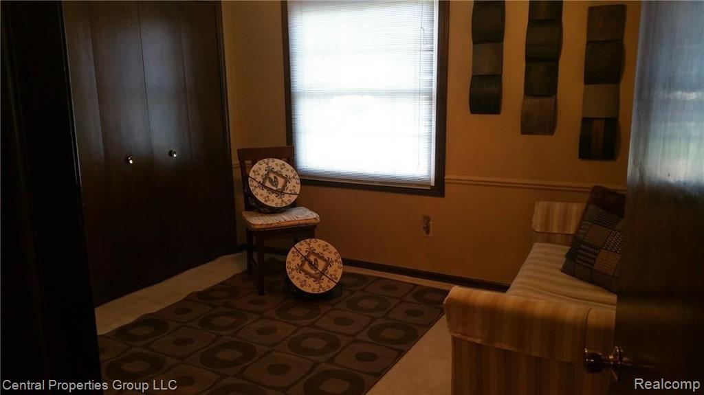 25263 Branchaster Road Farmington Hills, MI 48336 - Photo 20 of 30