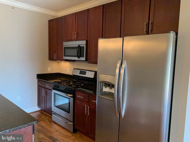 6301 Edsall Road, Unit 215 Alexandria, VA 22312 - Photo 19 of 41