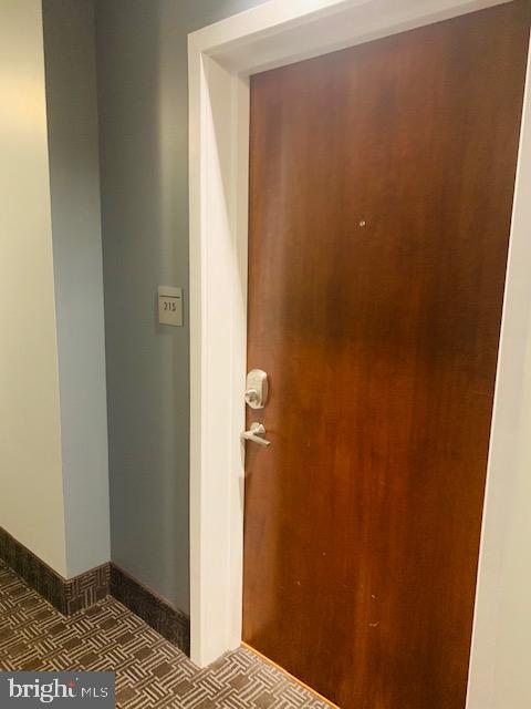 6301 Edsall Road, Unit 215 Alexandria, VA 22312 - Photo 7 of 41