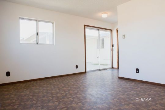316 West Howell Avenue Ridgecrest, CA 93555 - Photo 24 of 31 an empty room with a window